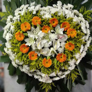 Coroa de Flores Coração Laranja